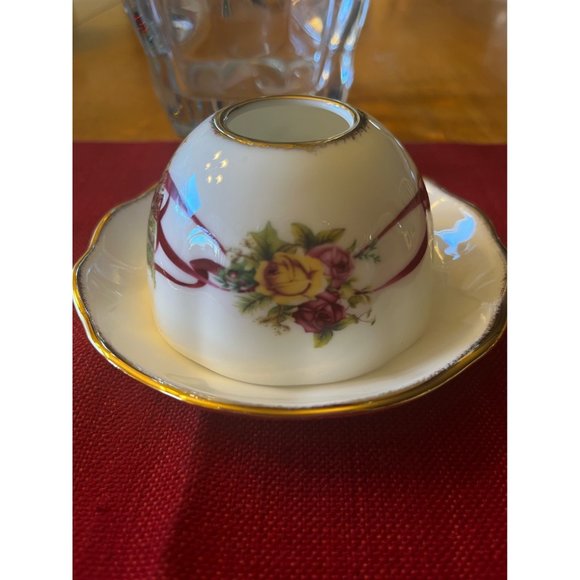 ROYAL ALBERT OLD COUNTRY ROSES CHRISTMAS TREE TEA LIGHT VOTIVE - Picture 2 of 10